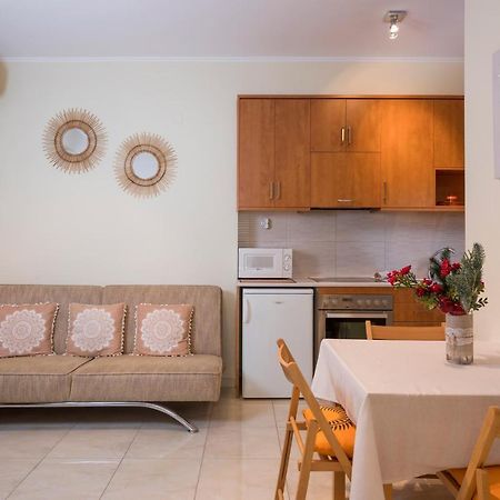 Apartmán Luxury Coastal Retreat, Mountain View Balcony With Palm Trees & Parking Chania  Exteriér fotografie