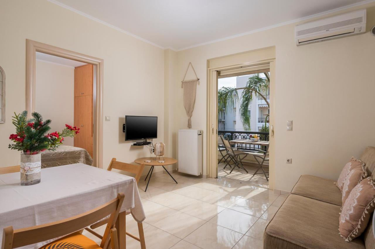 Apartmán Luxury Coastal Retreat, Mountain View Balcony With Palm Trees & Parking Chania  Exteriér fotografie