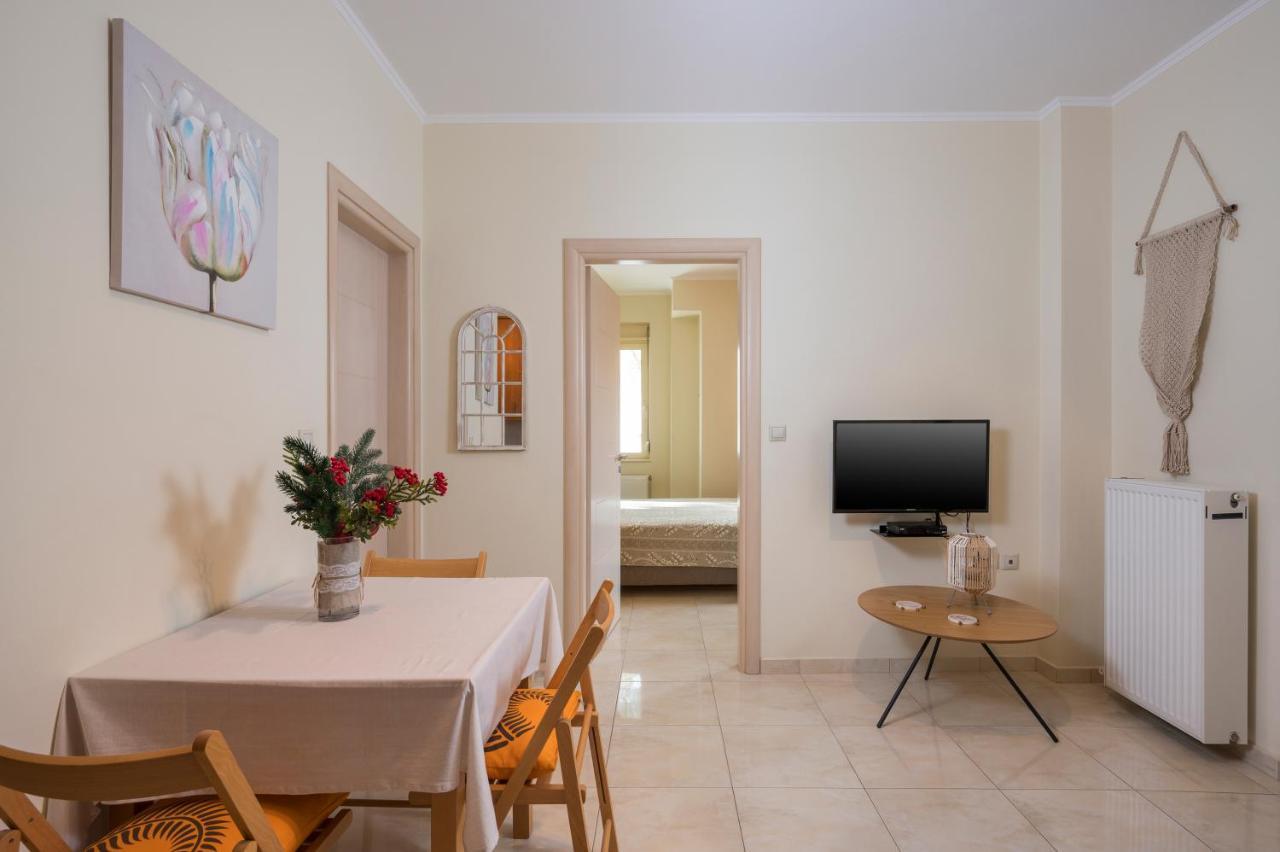 Apartmán Luxury Coastal Retreat, Mountain View Balcony With Palm Trees & Parking Chania  Exteriér fotografie